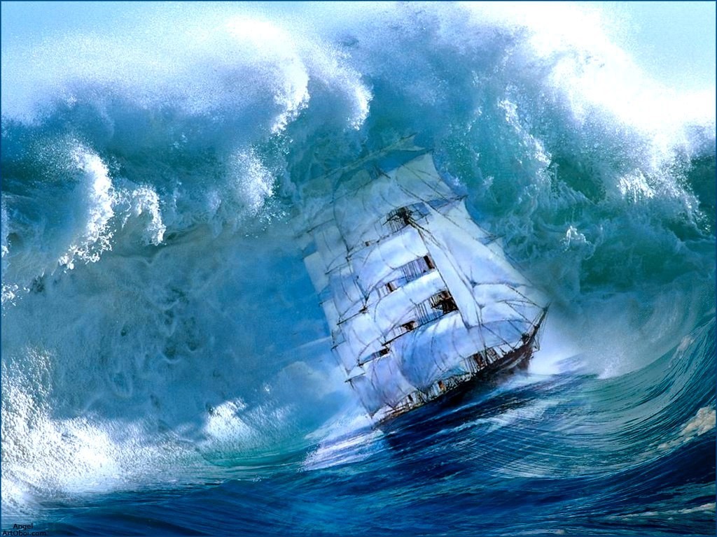 Корабли и огромные волны. Корабль в шторм. Корабль в Штормовом море. Парусник в море. Корабль и большие волны.